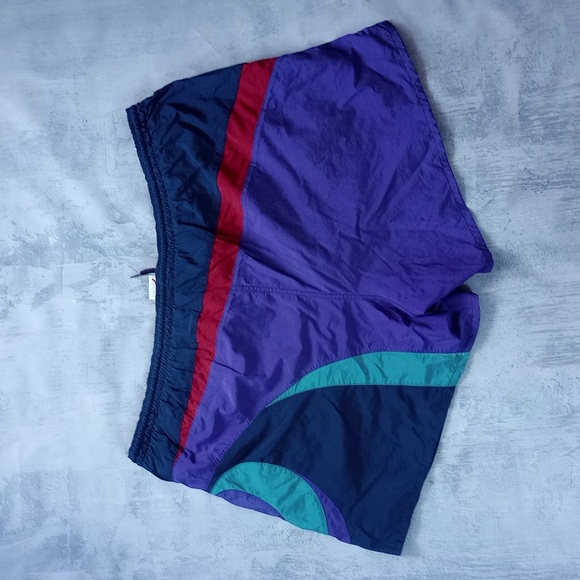 Vintage 90s Speedo Funky Abstract Essential Shorts - Picture 2 of 6